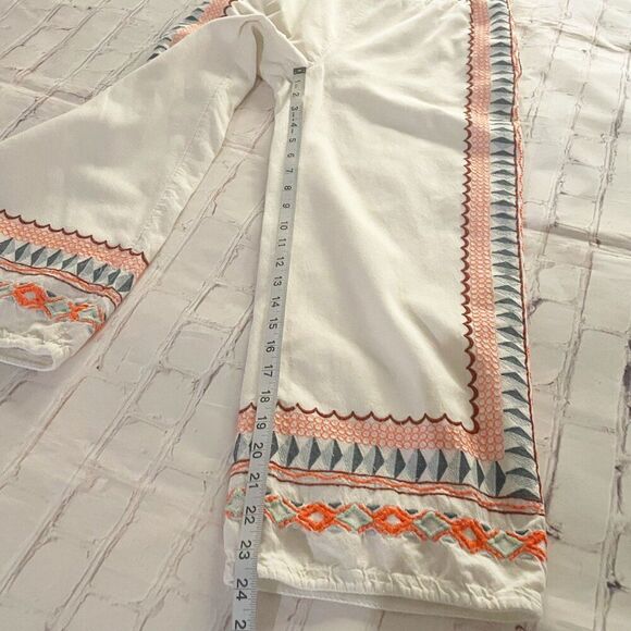 Anthropologie Ivory Islander Embroidered Straight Leg Cropped Pants 2 Boho Beach - Picture 6 of 10
